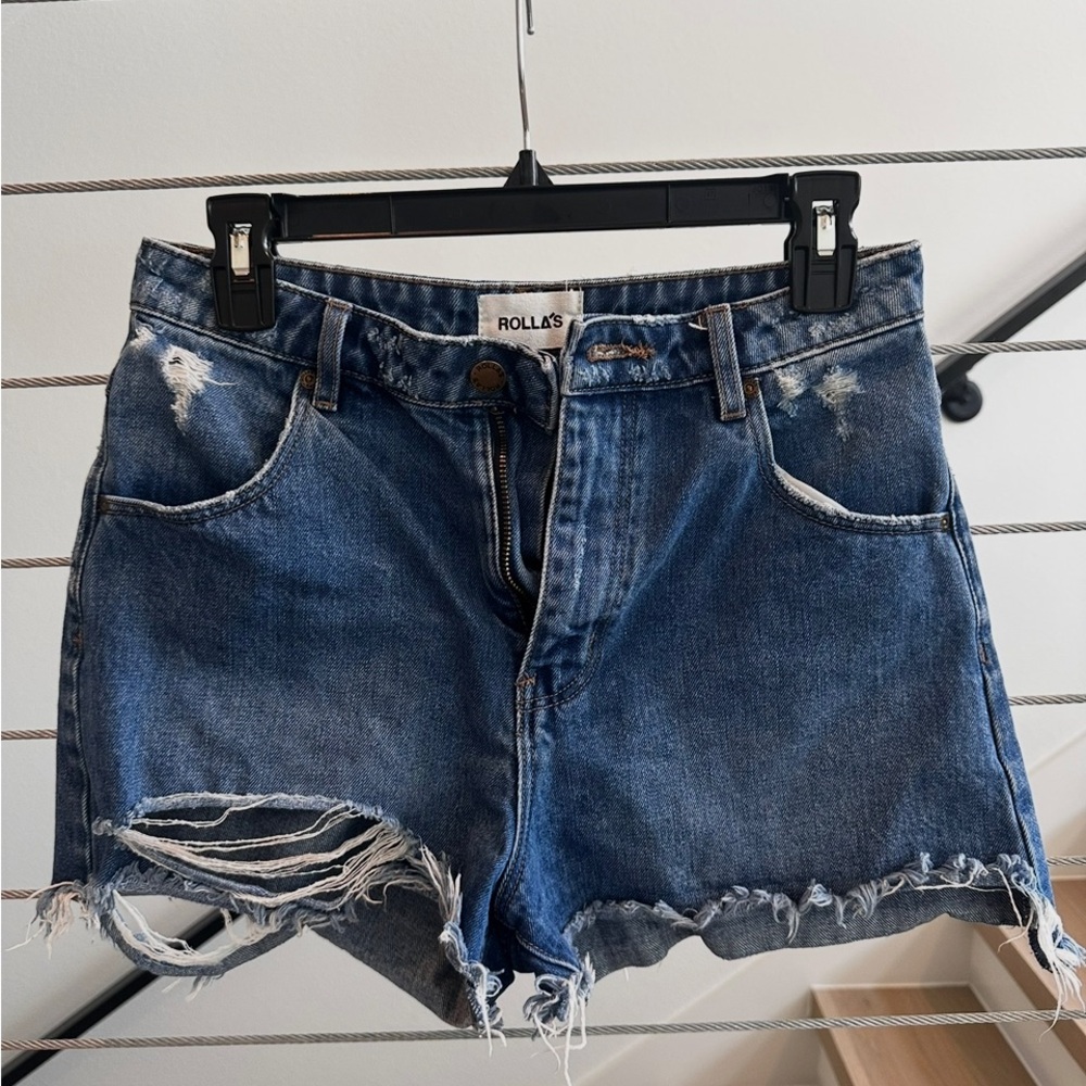 ROLLA'S Distressed Shorts